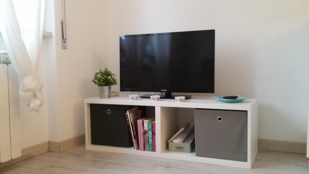 Monica'S Apartment 马瑞纳迪卡拉拉 外观 照片